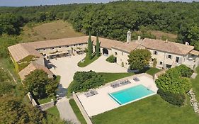 Domaine du prieuré Saint-Pierre
